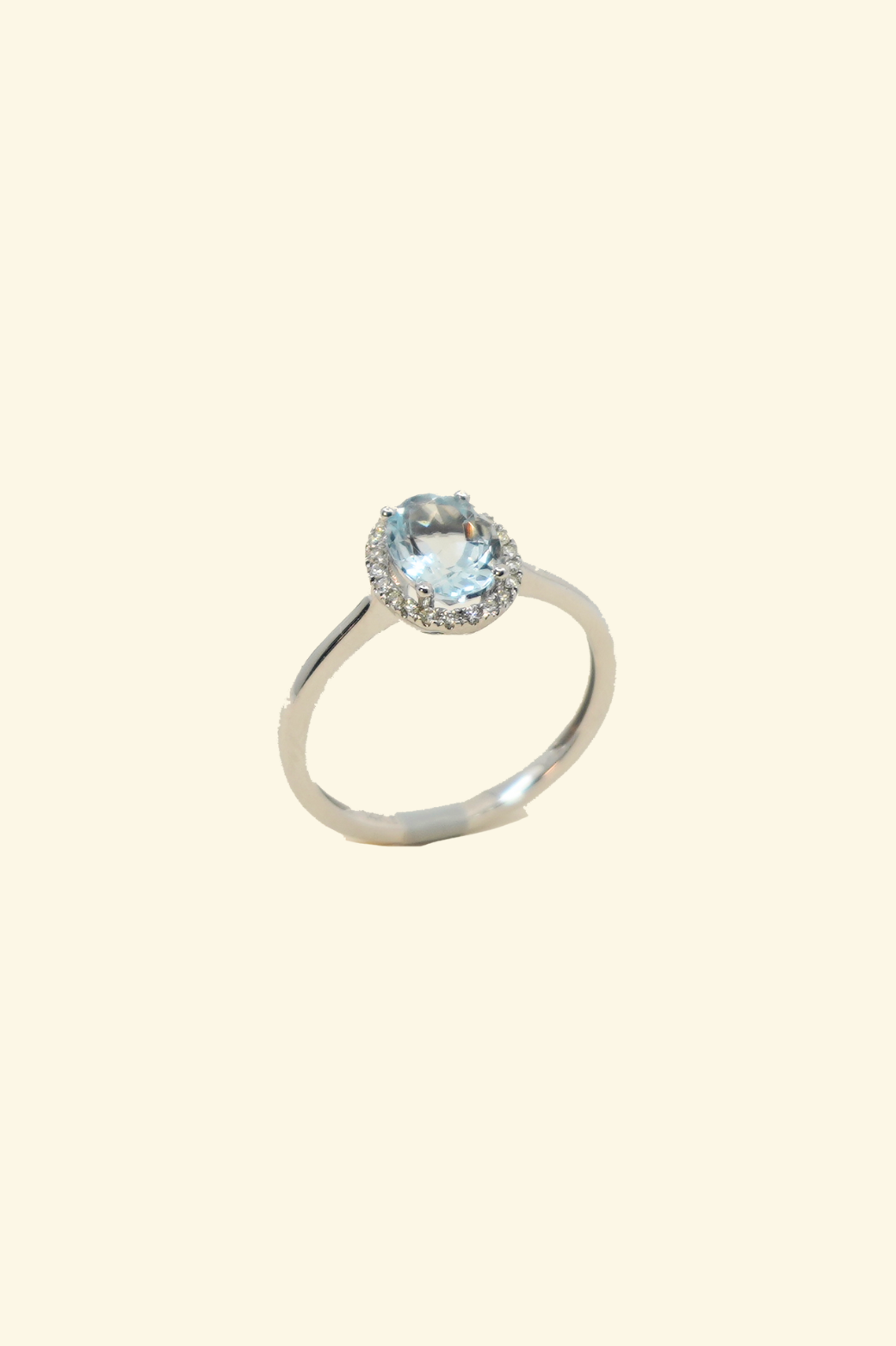 Oval Cut Aquamarine Ring