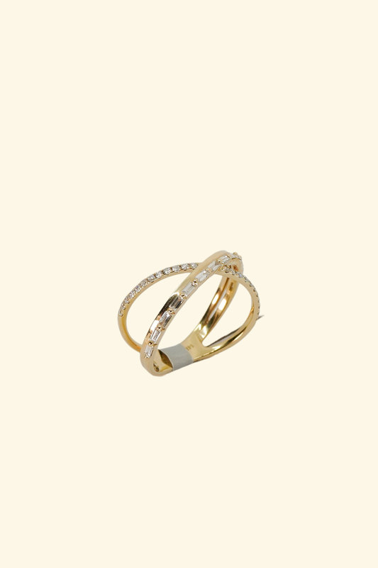 Round & Baguette Rows Ring