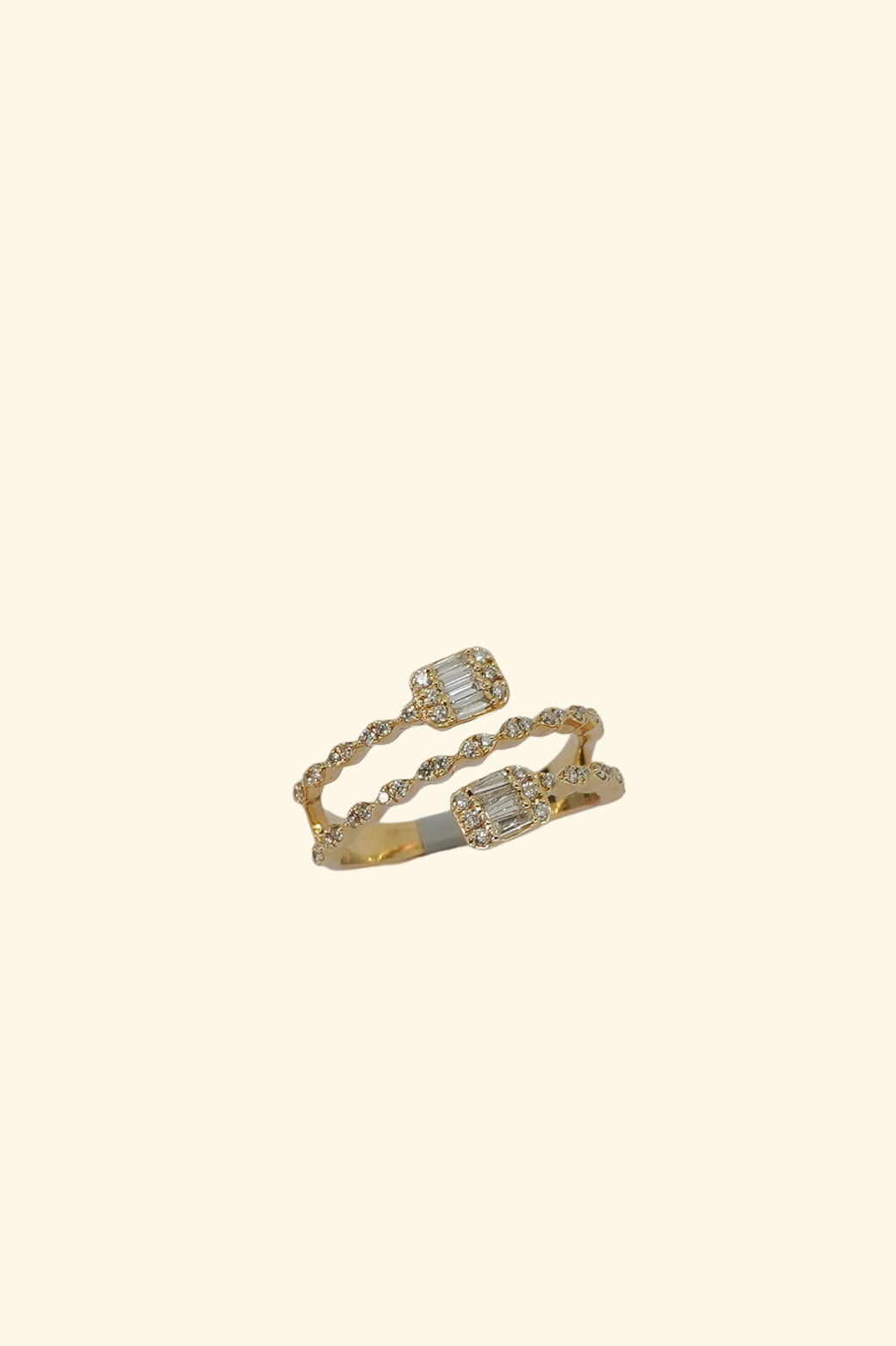 Round & Baguette Fashion Ring