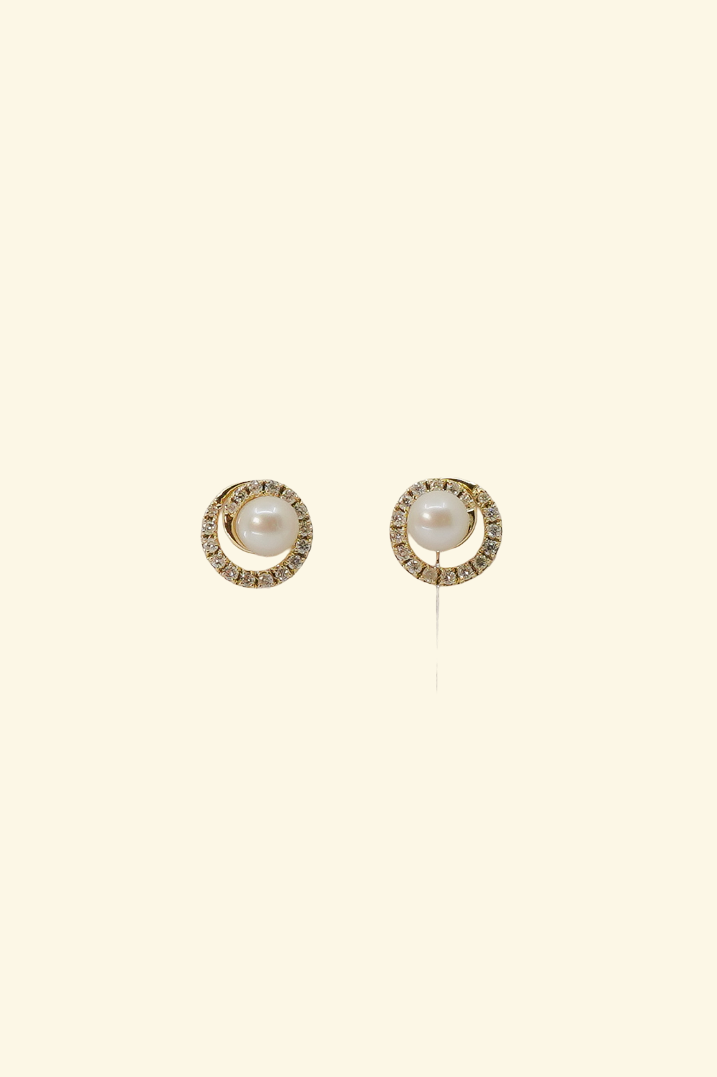 Spiral Pearl Earring