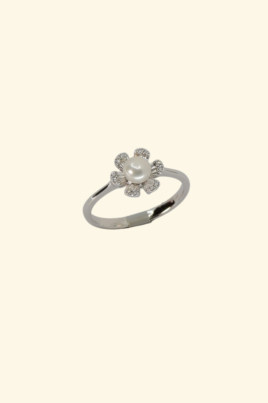 Pearl & Diamond Flower Ring