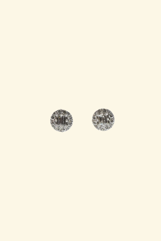 White Six point Diamond Stud
