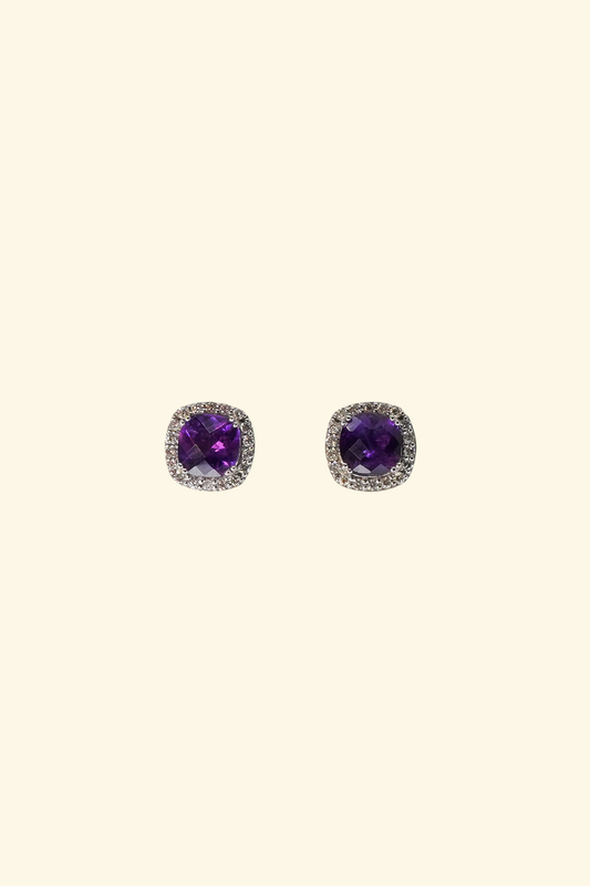Central Amethyst Stud