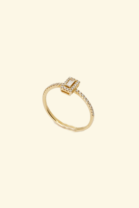 Single Baguette Ring